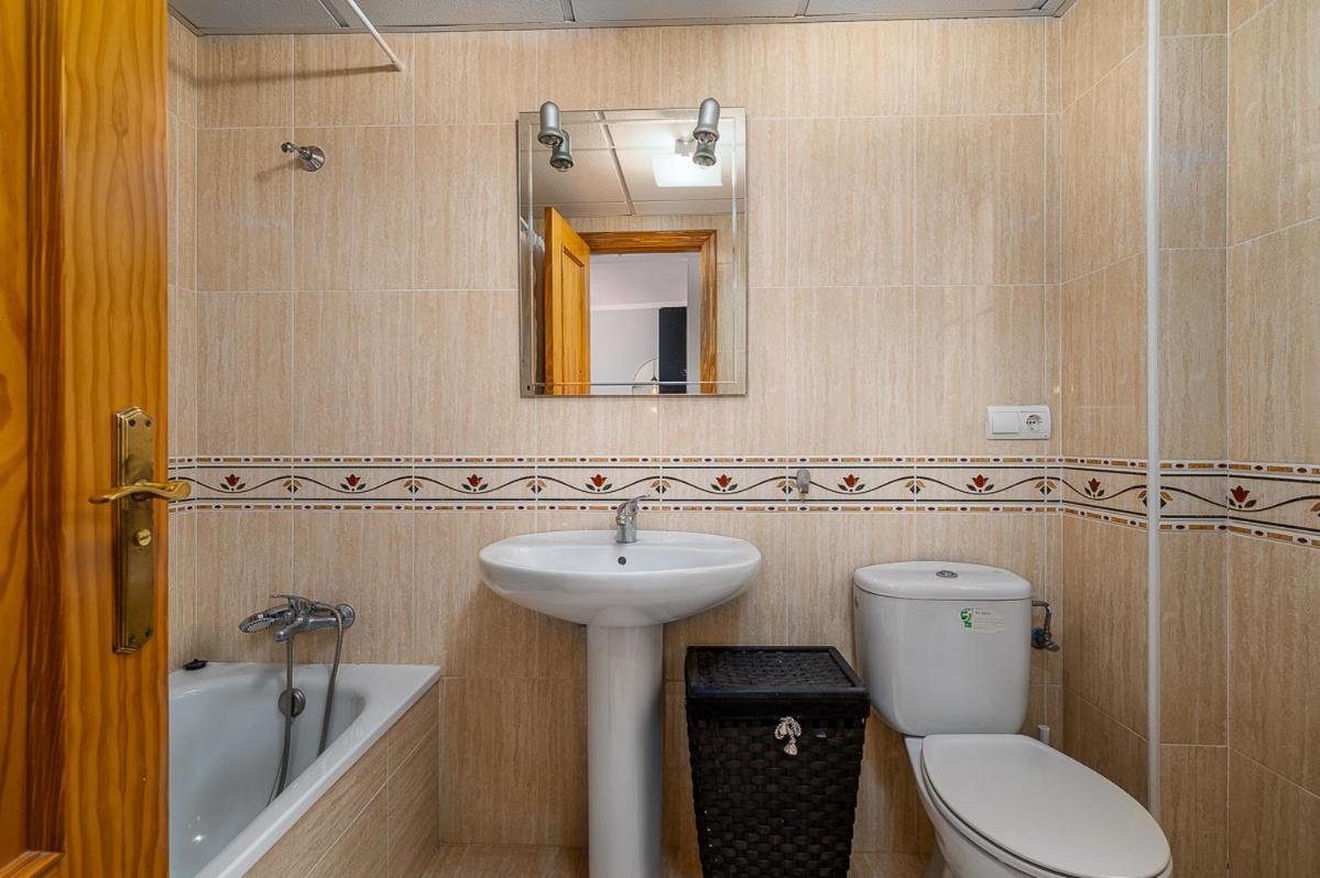 Rubarsal 1E Menyber Apartment Нерха Екстериор снимка